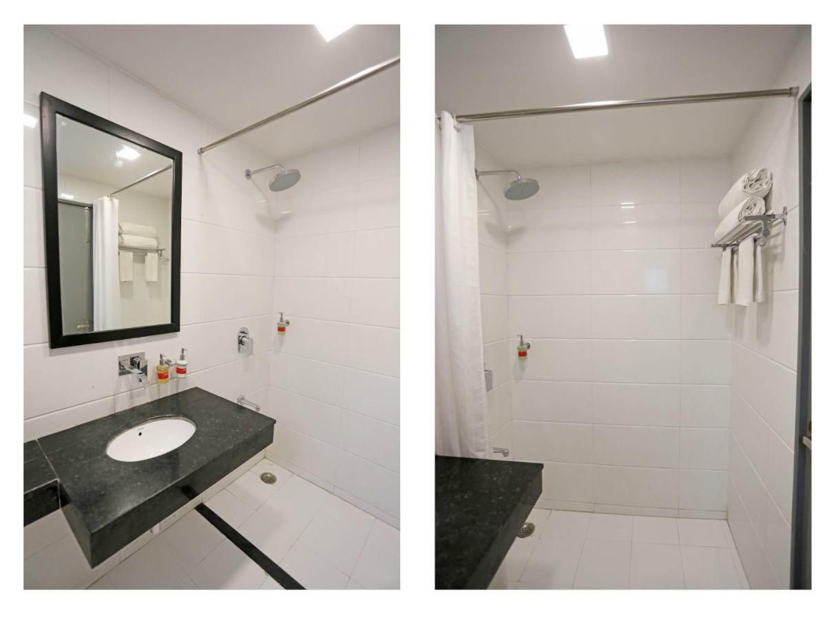 Oyo Townhouse 012 Kaushambi Metro Ghaziabad Hotell Exteriör bild